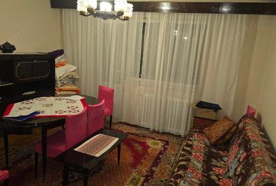 Apartament cu 3 camere decomandat în Progresul - 2