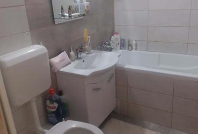 Apartament cu 3 camere decomandat în Sânmartin - 1