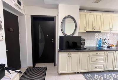 Apartament cu 3 camere semidecomandat în Central - 15