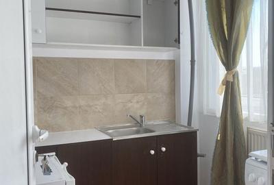 Apartament cu 2 camere decomandat în Central - 3