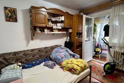 Apartament cu 4 camere semidecomandat în Circumvalațiunii - 6