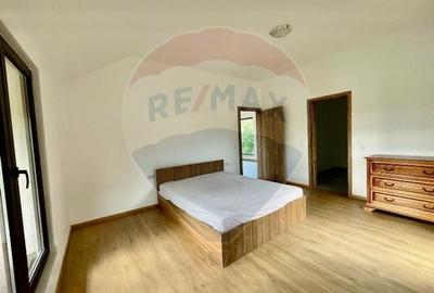 DE VANZARE Casa / Vila de vacanta in Campulung Muscel - 12