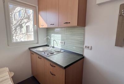 Garsonieră decomandată, mobilată în Buziașului - 4