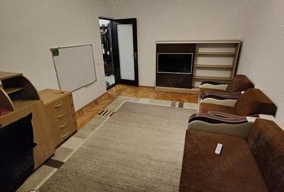 Apartament cu 3 camere decomandat în Central - 2