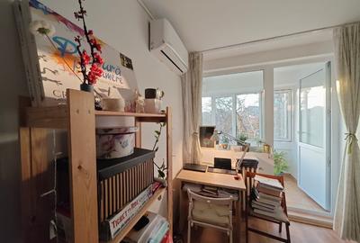 Garsonieră semidecomandată, mobilată în 1 Mai - 1