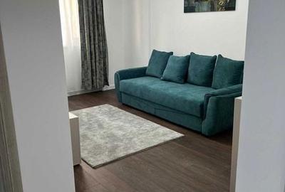 Garsonieră în Titan