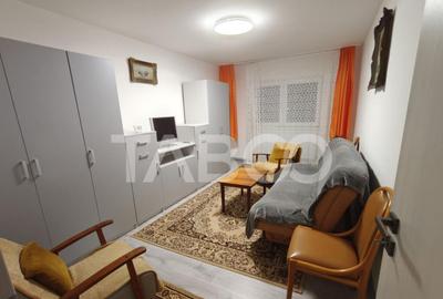 Apartament renovat 2 camere etaj 1 - balcon si pivnita in Va - 1