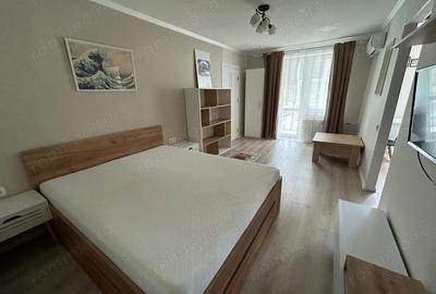 Apartament cu 2 camere semidecomandat în Centrul Civic