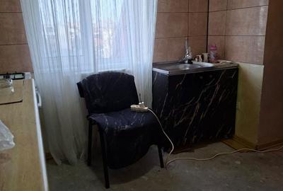 Garsonieră decomandată în Central - 1