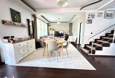 Casă cu 5 camere cu Teren 395 Mp în Central - 11