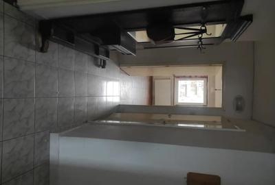 Apartament cu 3 camere decomandat în Decebal - 3