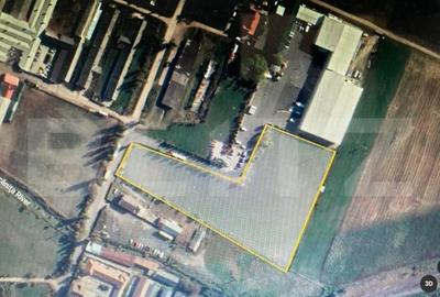 Teren de 5800 mp, în Central