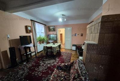 Casa 3 camere din caramida, teren 176 mp, taote utilitatile, - 1