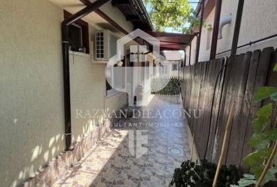 Casă cu 5 camere cu Canalizare în Palas - 11