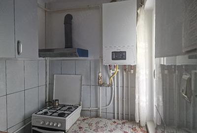 Garsonieră decomandată în Central - 3