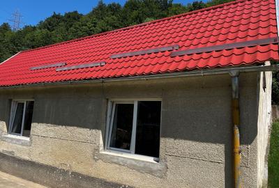 Casă cu 3 camere în Sasca Montană