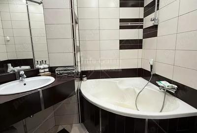Apartament cu 6 camere decomandat în Faleză - 18