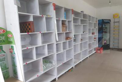 Spațiu comercial, de 40 mp, în Central - 4