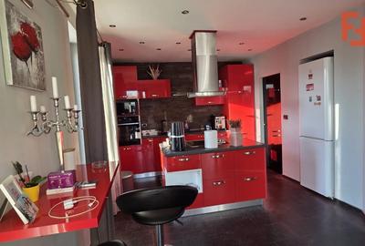 Casă individuală cu 6 camere cu Canalizare în Moșnița Nouă - 6