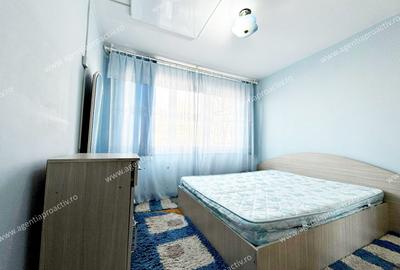 Apartament cu 3 camere semidecomandat în Central - 3