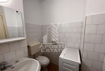 Apartament cu 3 camere decomandat în Soarelui