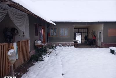 Casă cu 3 camere cu Teren 1420 Mp în Central - 10