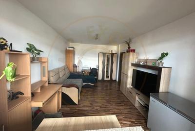 Apartament cu 3 camere decomandat, mobilat în Nord - 2