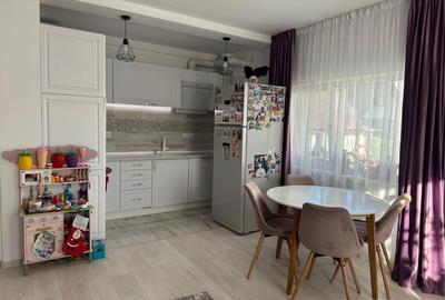 Apartament cu 2 camere decomandat în Pielești - 1