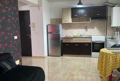Apartament cu 2 camere semidecomandat în Central - 1