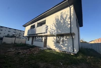 VANZARE VILA DUPLEX PRELUNGIREA GHENCEA - CARTIERUL LATIN STRADA IERNII - 1