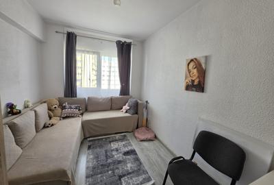 Apartament cu 3 camere decomandat, mobilat în Costin Georgian - 11