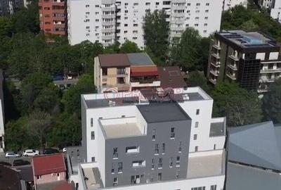 Apartament cu 3 camere în Vitan - 1