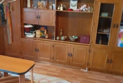 Garsoniera de vanzare zona Vitan Mall metrou Mihai Bravu