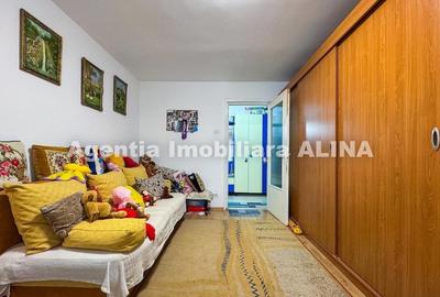 Apartament cu 2 camere decomandat în Astoria - 13