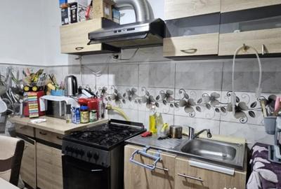 Apartament cu 2 camere semidecomandat în Micro 12 - 1