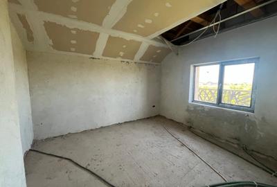 Casă cu 4 camere cu Teren 500 Mp în Ghercești - 12