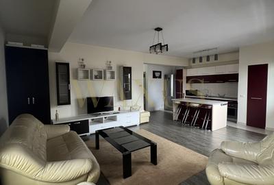 Apartament cu 3 camere decomandat, mobilat în Central