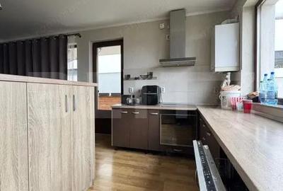 Apartament cu 5 camere în Florești - 3