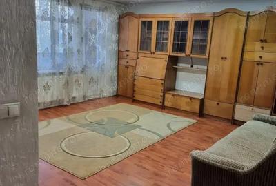 Garsonieră decomandată în Rahova