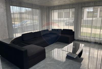 Casa noua de vanzare in Campulung