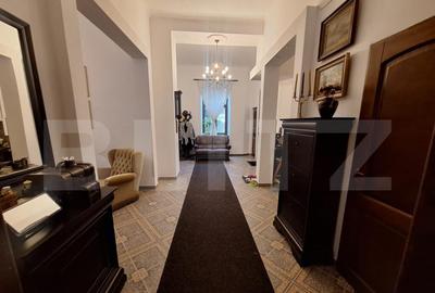 Apartament de vanzare, cu 4 camere, 125 mp, zona P-ta Romani - 9