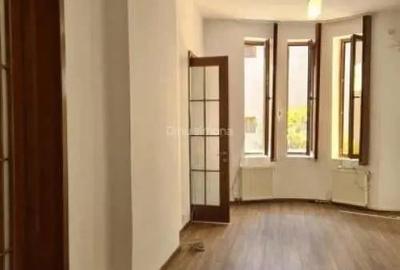 Spatiu comercial in vila ,zona Unirii - 2