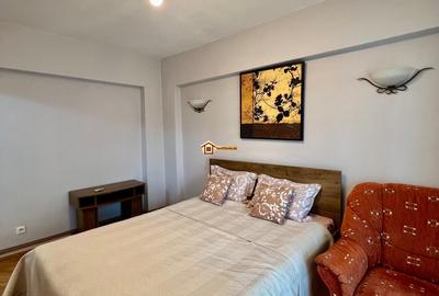 Apartament 3 camere Hala Centrala - 2