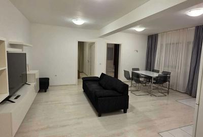 Apartament cu 3 camere decomandat în Florești