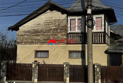 Casă cu 6 camere decomandat cu Teren 379 Mp în Sud - 20