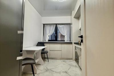 Apartament cu 2 camere decomandat, mobilat în Nicolina