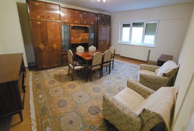 Apartament cu 3 camere decomandat în Central - 4