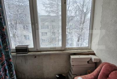 Apartament cu 2 camere decomandat în George Enescu