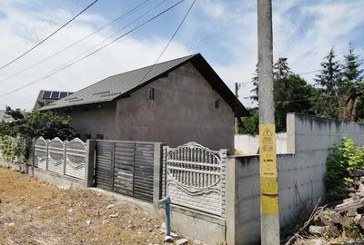 Casă cu 4 camere în Târgu Trotuș - 6