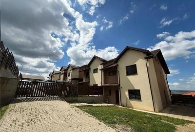 Casă cu 5 camere cu Teren 380 Mp în Dezmir - 8